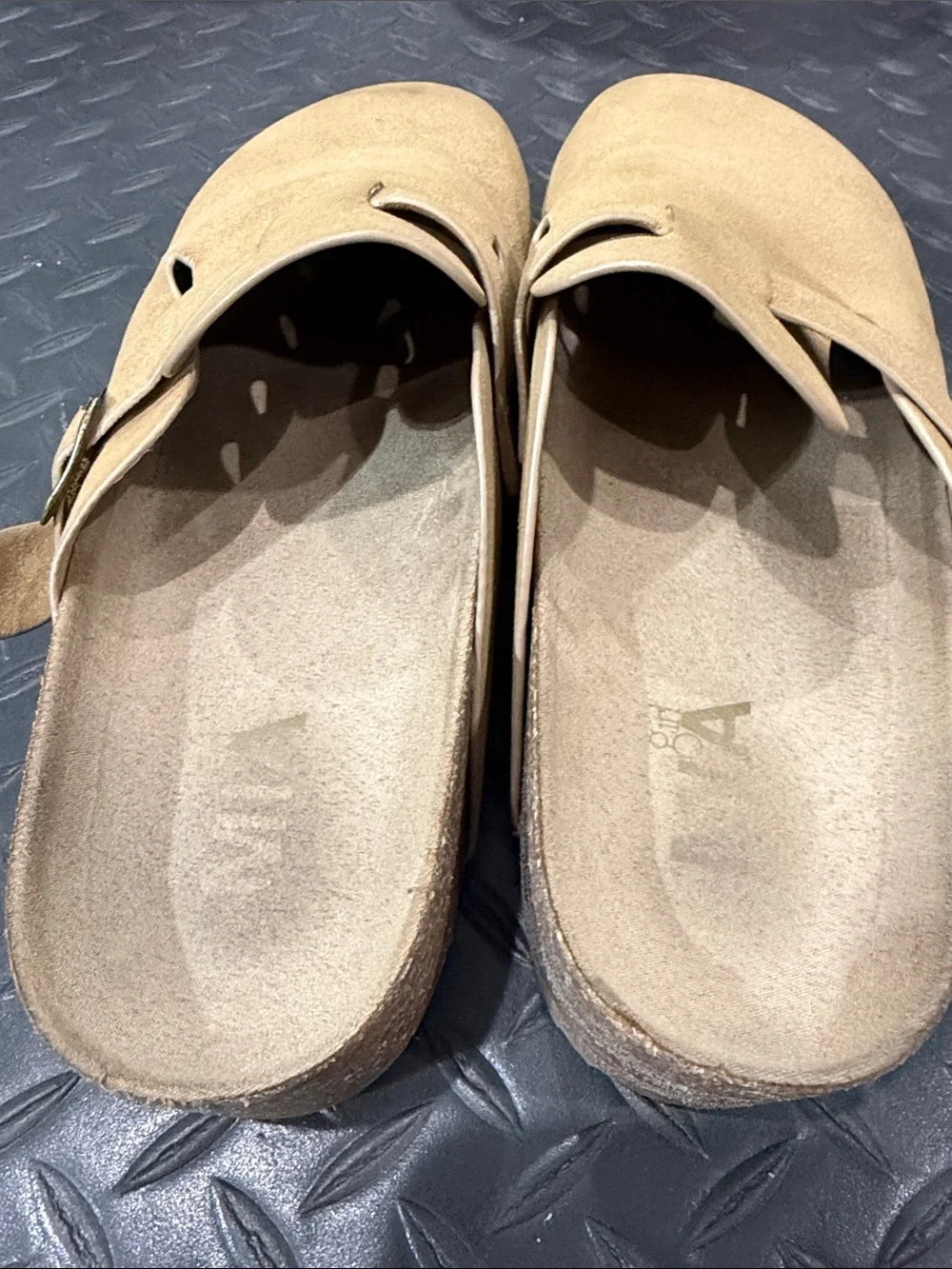 MIA Girl Clogs